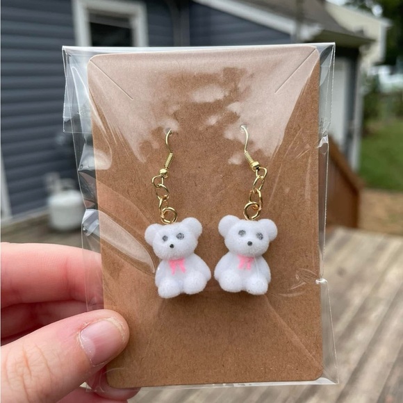 Hand-pieced Adorable White Teddy Bear Earrings - Picture 1 of 1